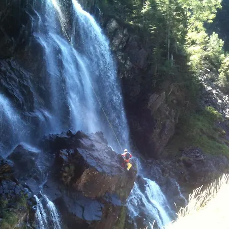 Sur Le Gr10 Et Autres Sentiers A * Aulus-les-Bains