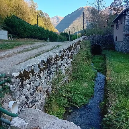 Apartamento Sur Le Gr10 Et Autres Sentiers A