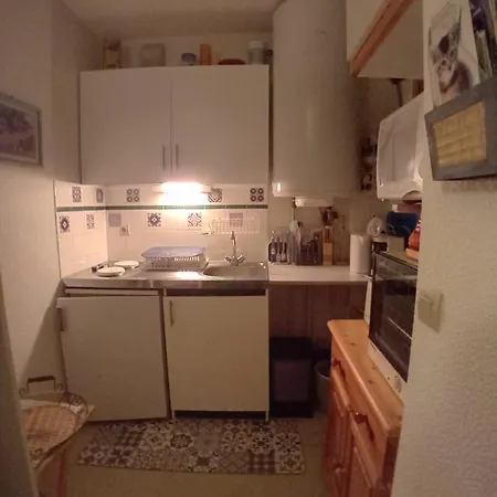Sur Le Gr10 Et Autres Sentiers A Apartamento *